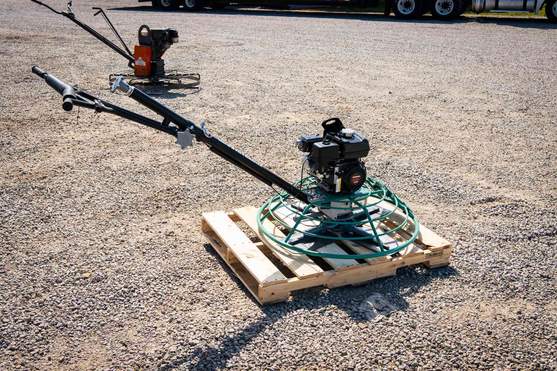 Concrete Power Trowel (28 inch)