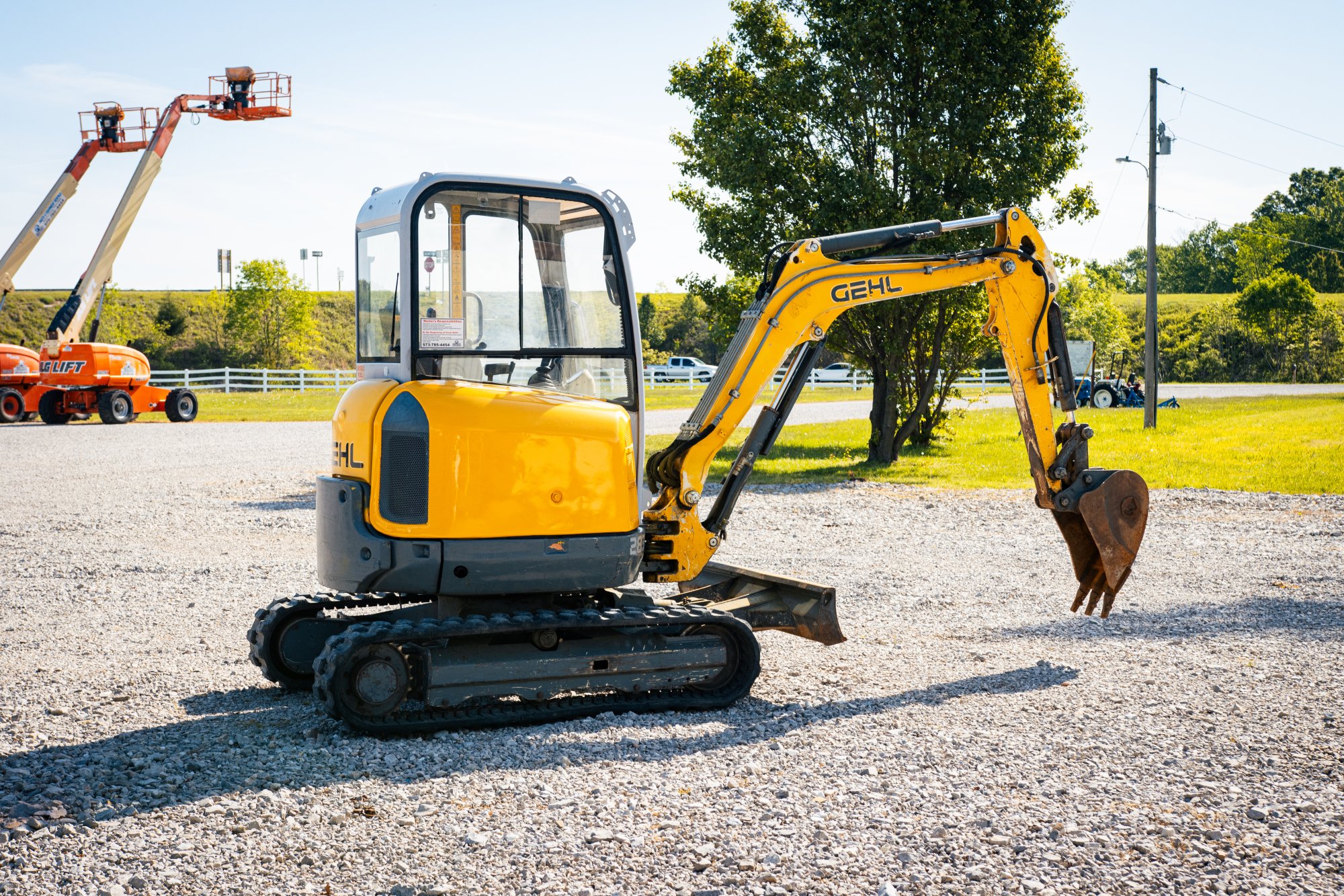 Gehl 283-Z Mini-Excavator