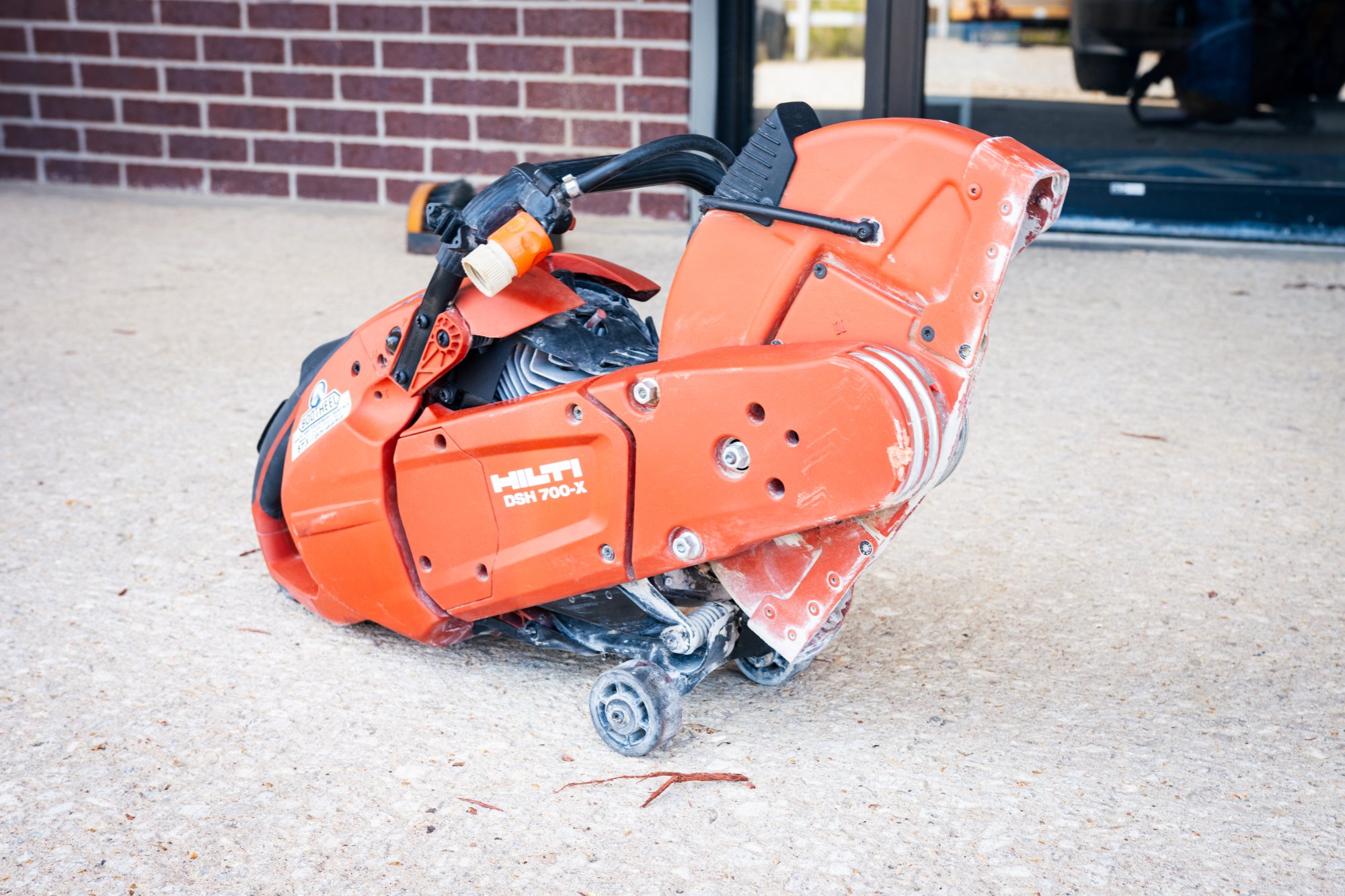 Hilti 14" Gas Demolition Saw (Chop Saw)