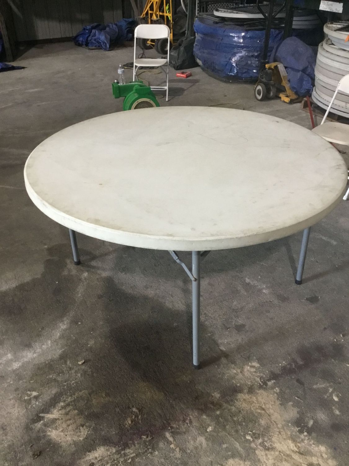 60in Round Table