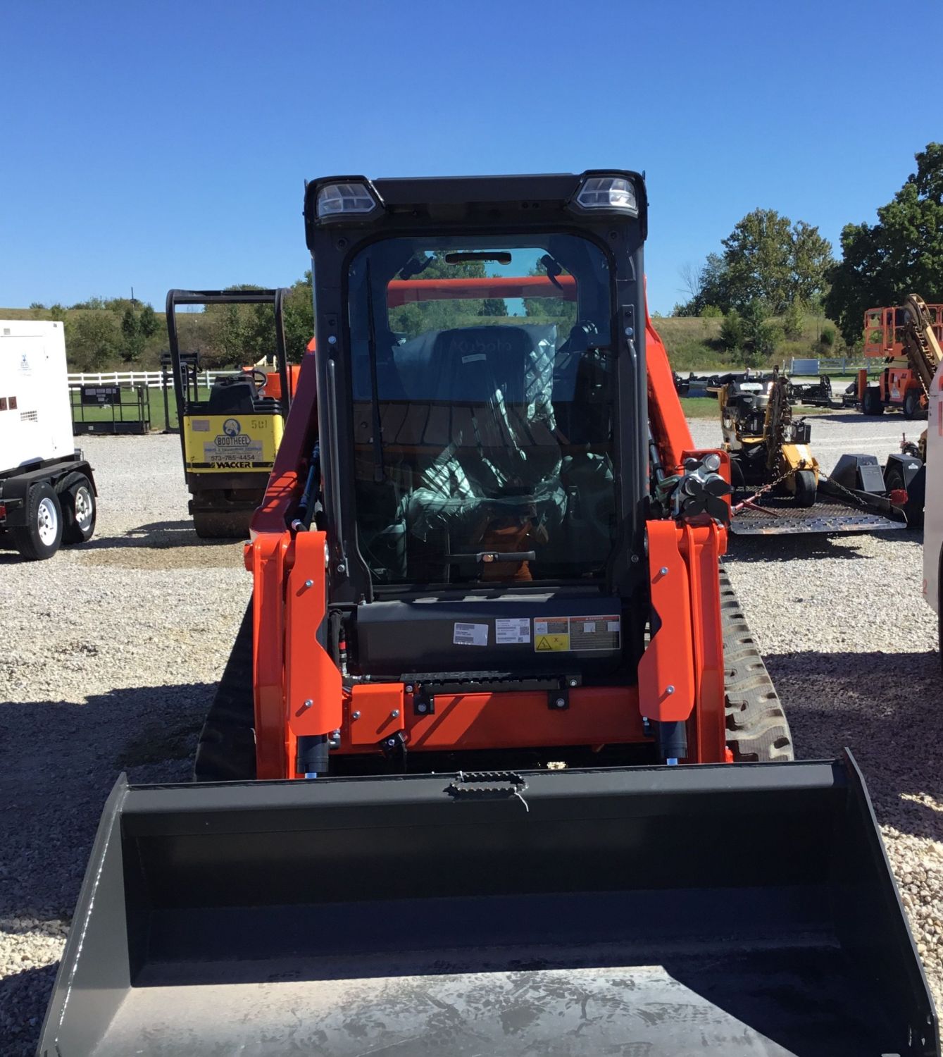 KUBOTA SVL75-3 Closed Cab