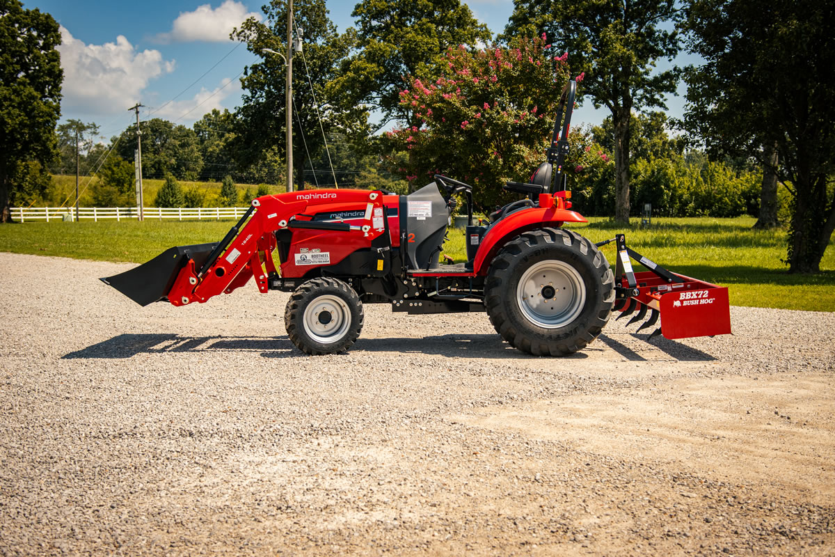 Mahindra 1640 HST