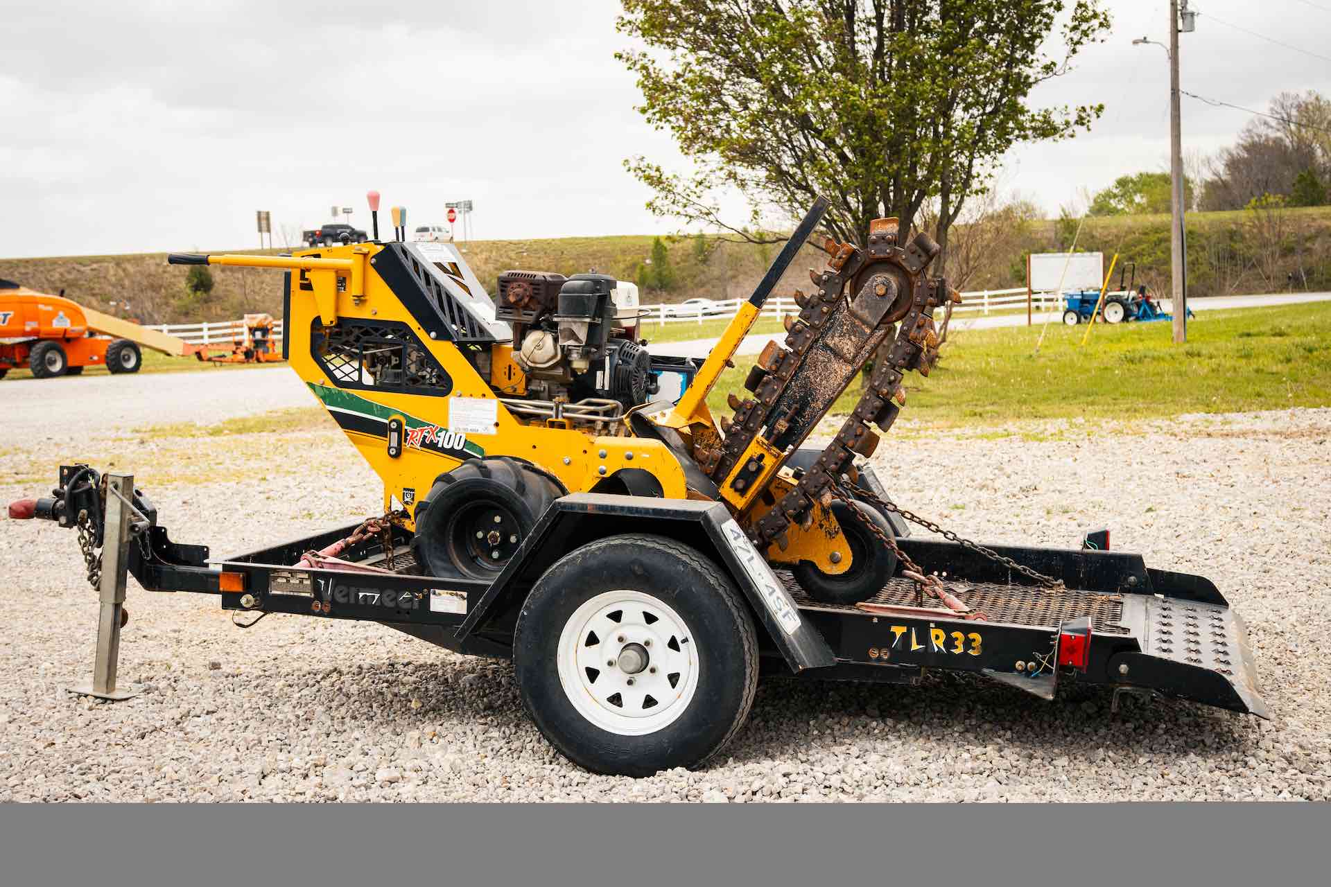 Vermeer RTX100 Trencher